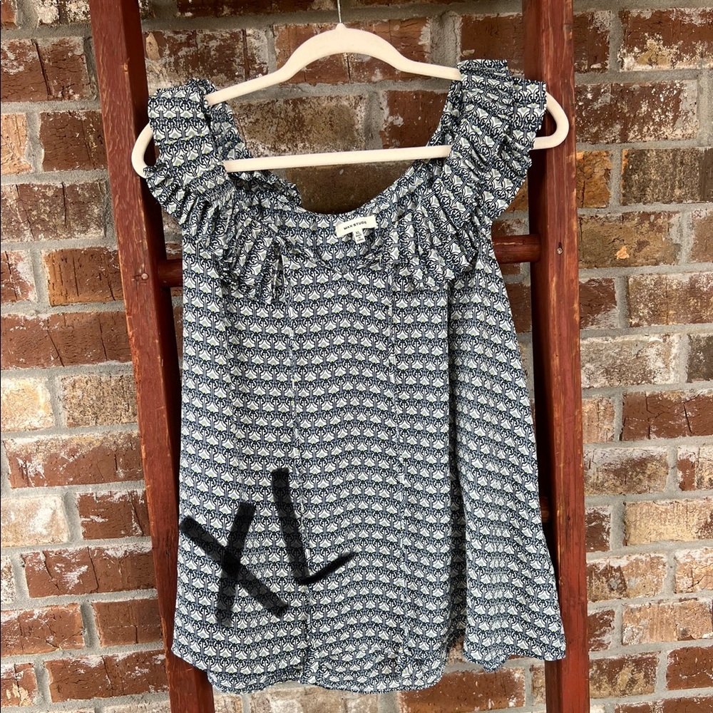Women’s tops!